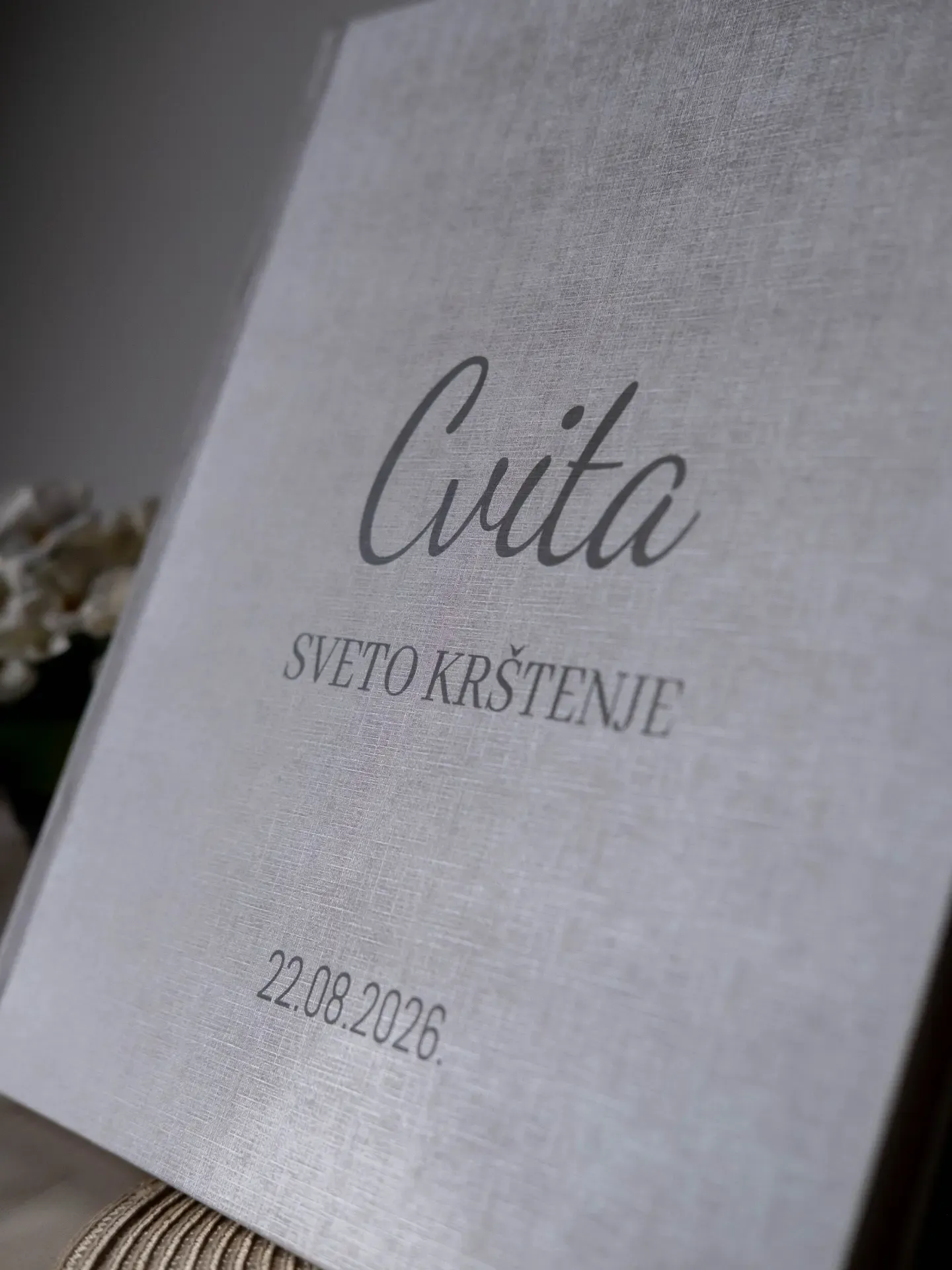 Album s gravurom za Sveto krštenje